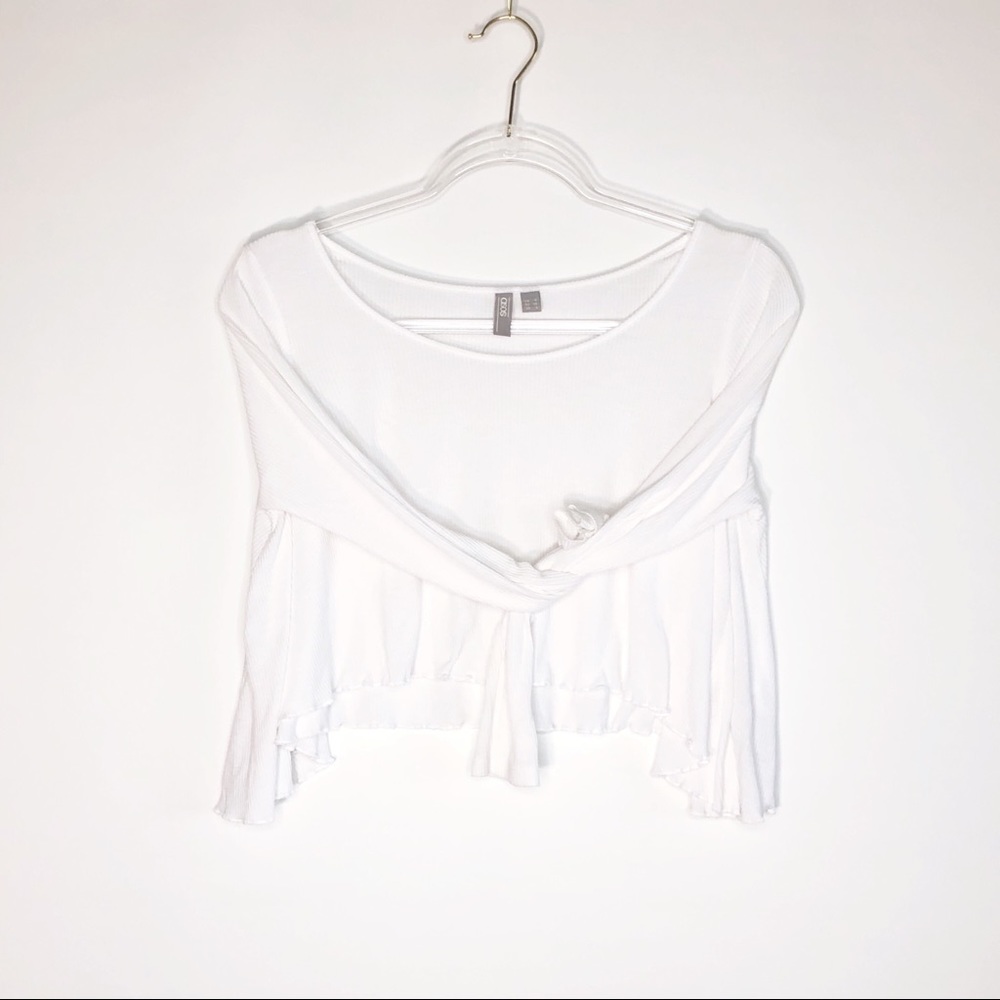 ASOS Flowy Crop Top - Picture 2 of 3